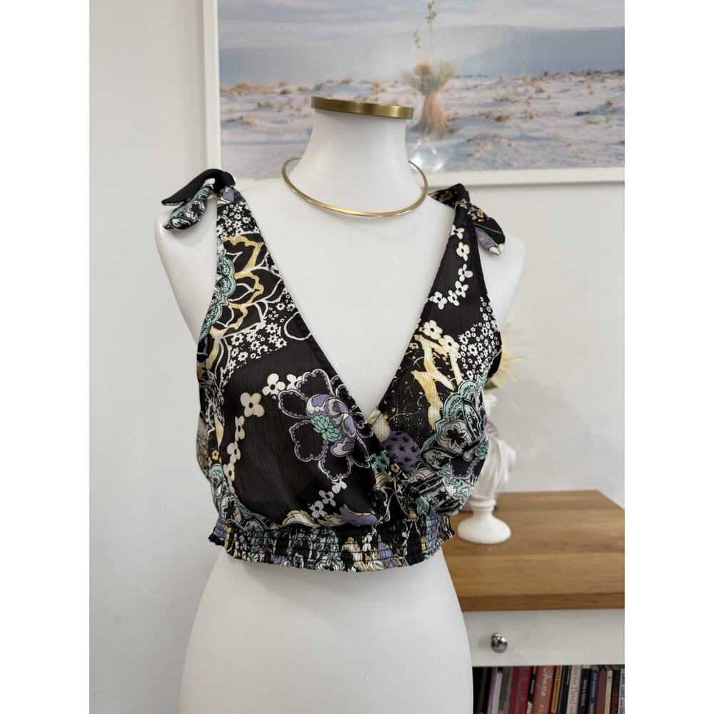 Free People Intimately Floral Crop Top Black Boho Tie Shoulder‎ Smocked Size XS